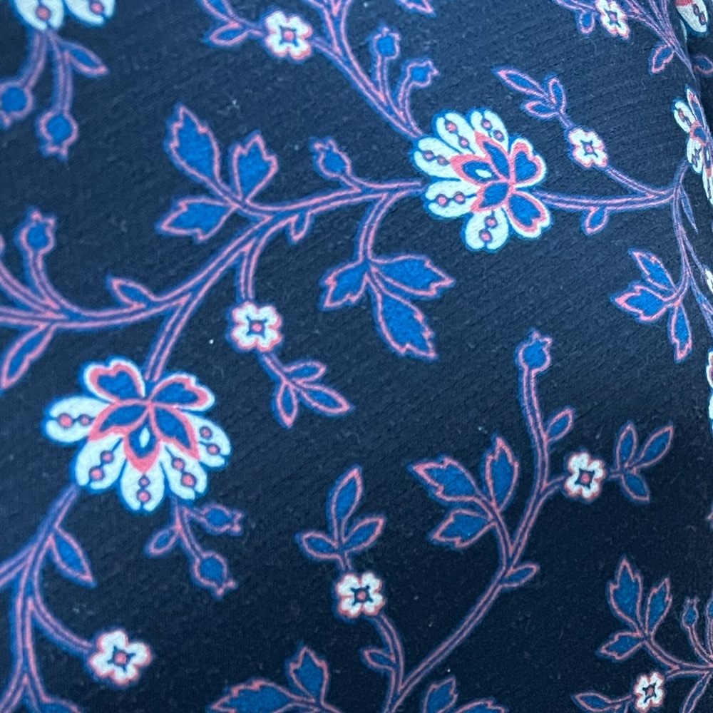EUC - Loft - navy floral sheath dress - size 12 petite - Picture 4 of 7